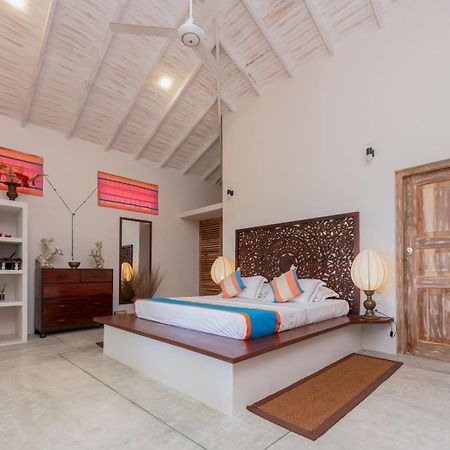 The Divine Villa Talpe Luaran gambar