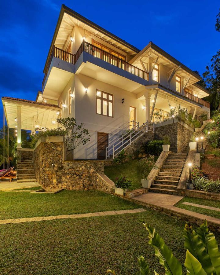 The Divine Villa Talpe Luaran gambar