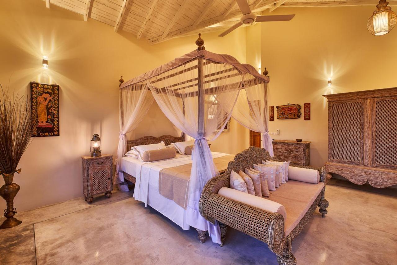 The Divine Villa Talpe Luaran gambar