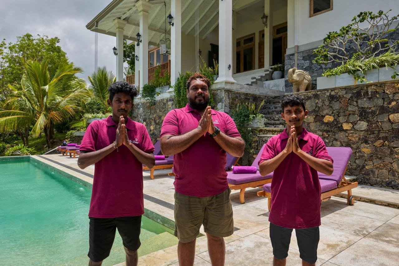 The Divine Villa Talpe Luaran gambar