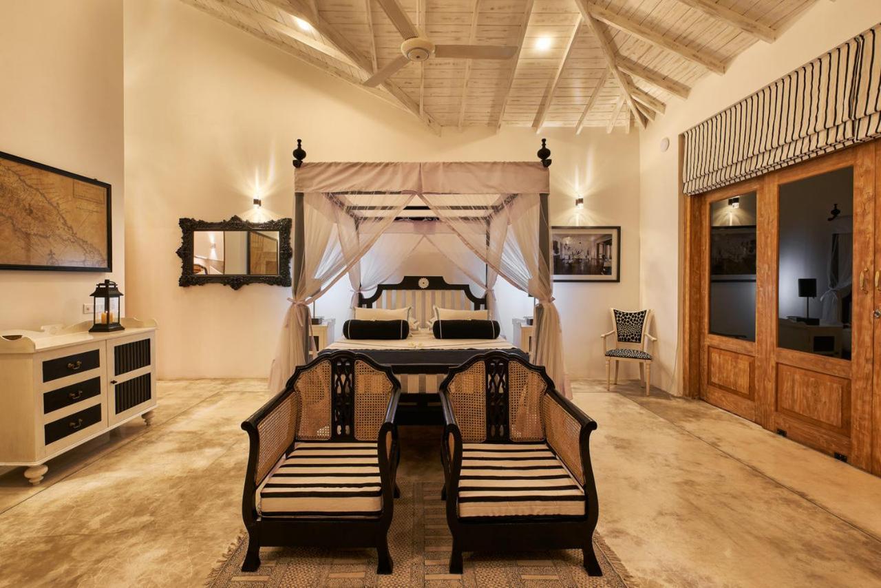 The Divine Villa Talpe Luaran gambar