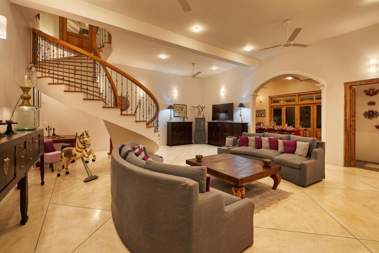 The Divine Villa Talpe Luaran gambar