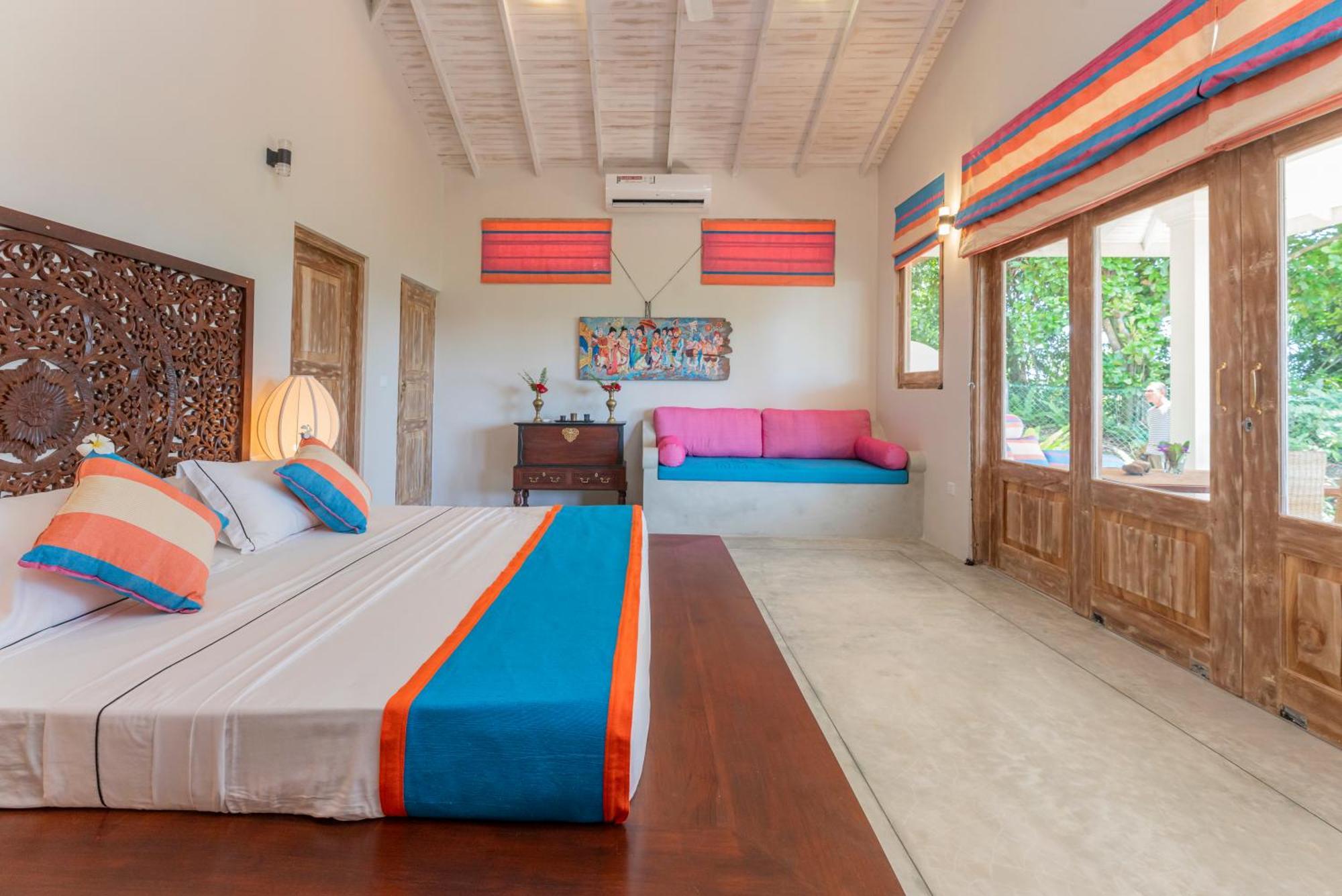 The Divine Villa Talpe Luaran gambar