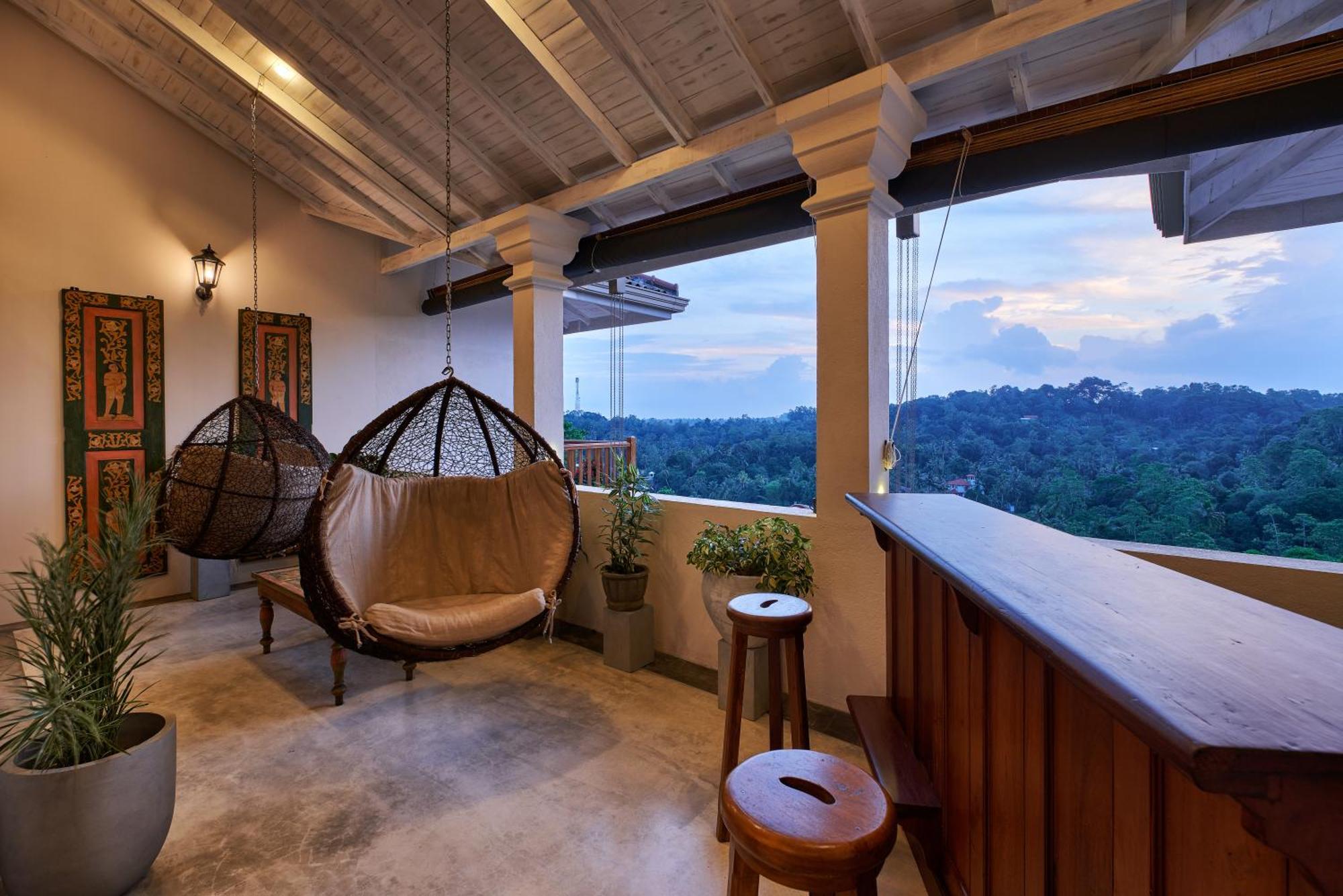 The Divine Villa Talpe Luaran gambar